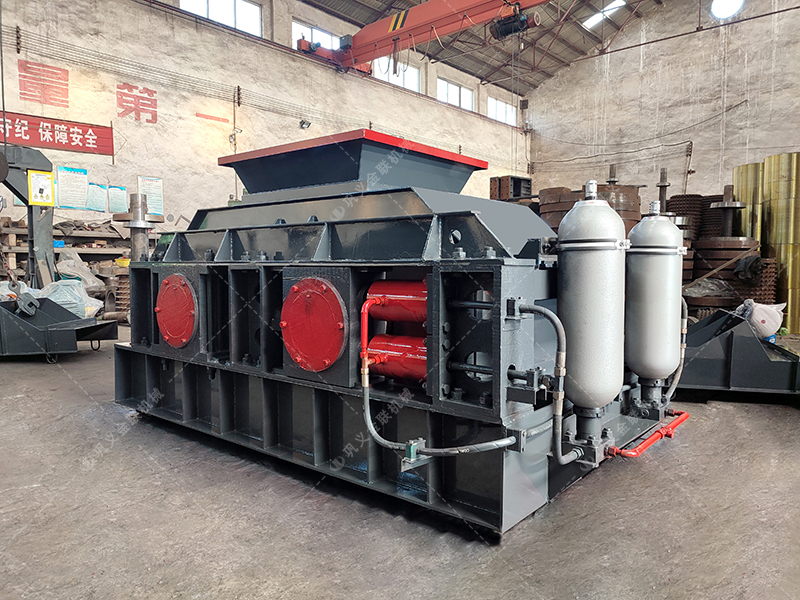 花崗巖液壓對(duì)輥破碎機(jī)多少錢？有沒(méi)有好的廠家推薦？